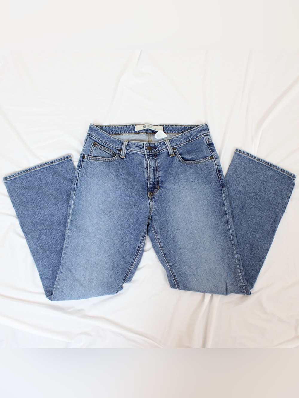 Gap Original blue mid rise bootcut light wash denim jeans Size 6
